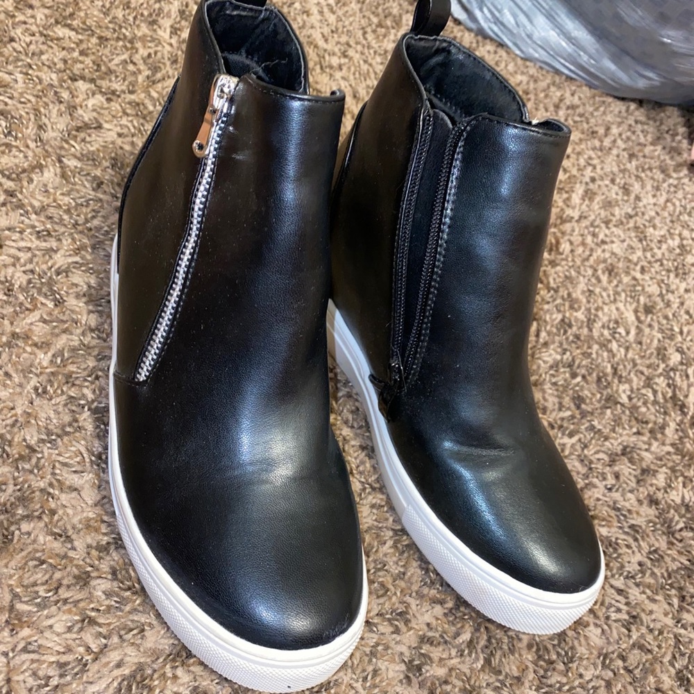 Espadrille booties